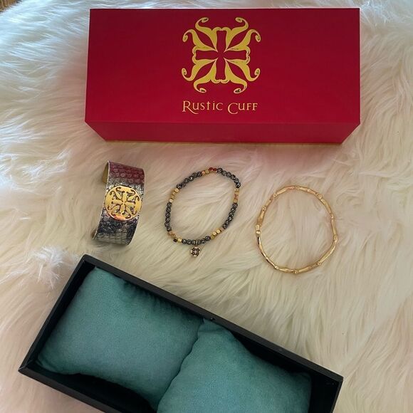 Rustic cuff bracelet bundle - Picture 3 of 3
